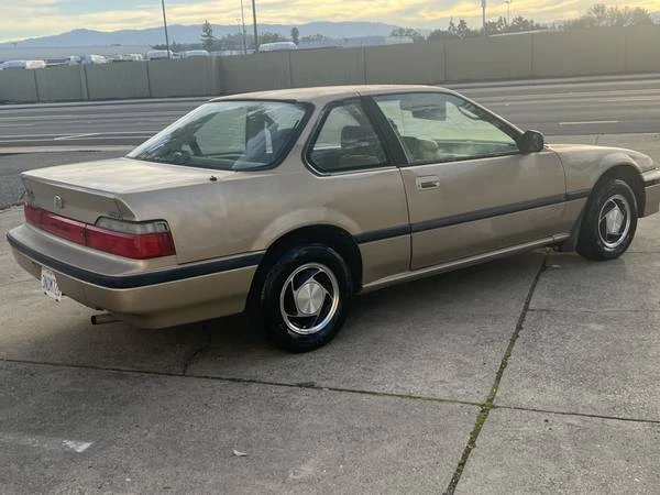 1990 Honda Prelude 3rd Gen - Image 3 of 11