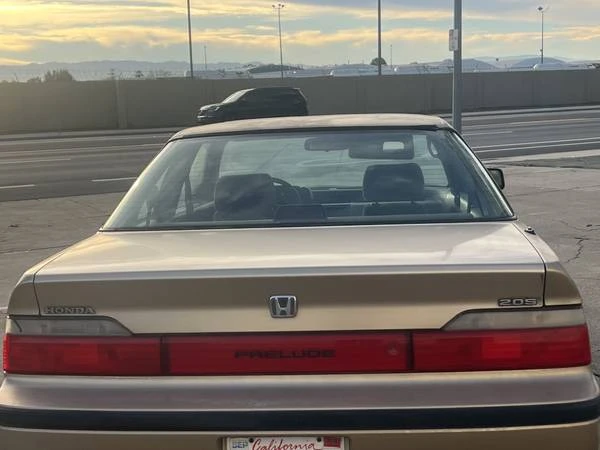1990 Honda Prelude 3rd Gen - Image 6 of 11