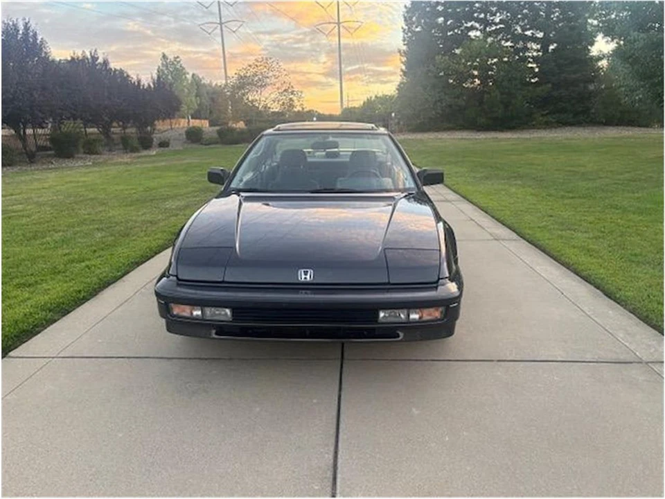 1990 Honda Prelude 3rd Gen - Image 2 of 11