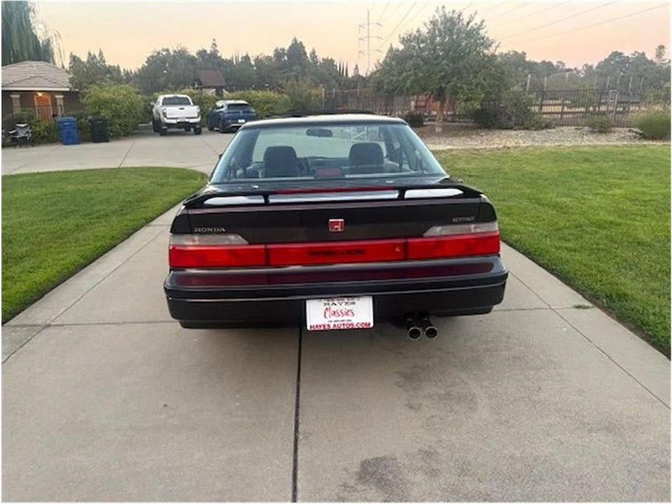 1990 Honda Prelude 3rd Gen - Image 4 of 11