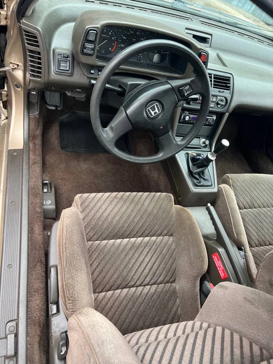 1990 Honda Prelude 3rd Gen - Image 16 of 16
