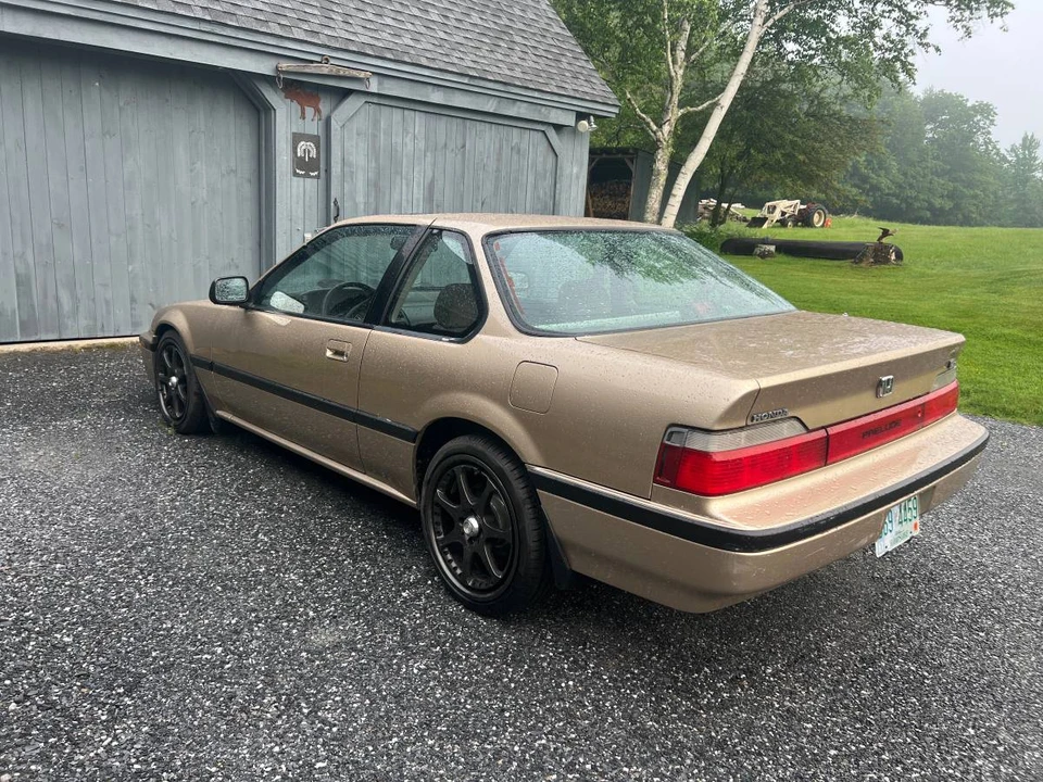 1990 Honda Prelude 3rd Gen - Image 7 of 16