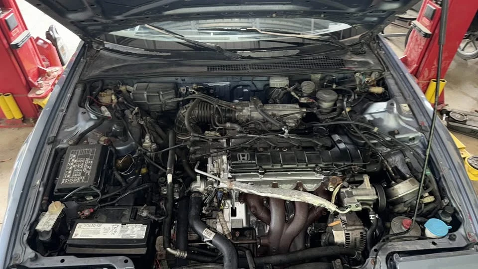 1990 Honda Prelude 3rd Gen - Image 4 of 10