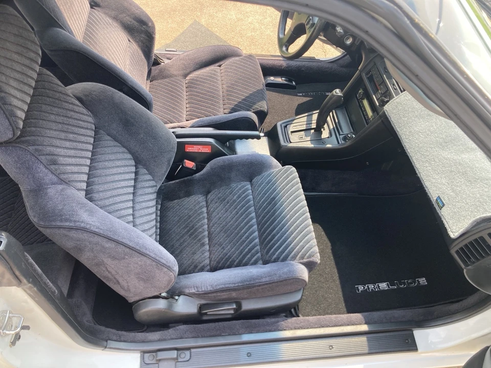 1990 Honda Prelude 3rd Gen - Image 15 of 22