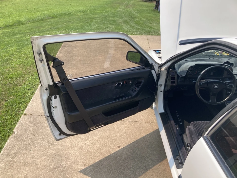 1990 Honda Prelude 3rd Gen - Image 13 of 22