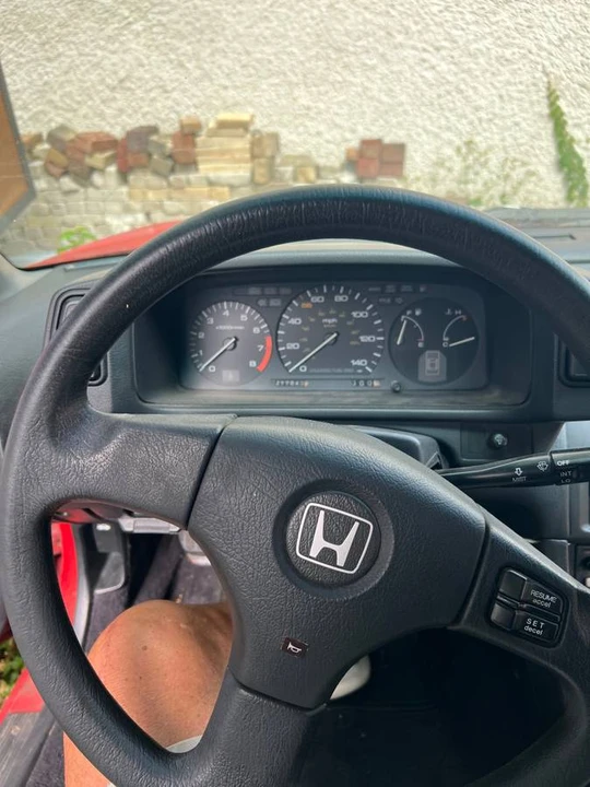 1990 Honda Prelude 3rd Gen - Image 12 of 15