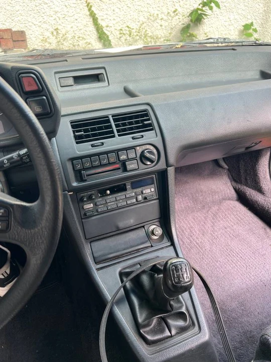 1990 Honda Prelude 3rd Gen - Image 13 of 15