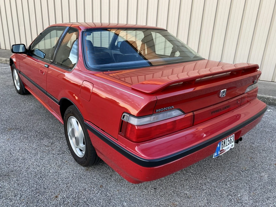 1990 Honda Prelude 3rd Gen - Image 6 of 31