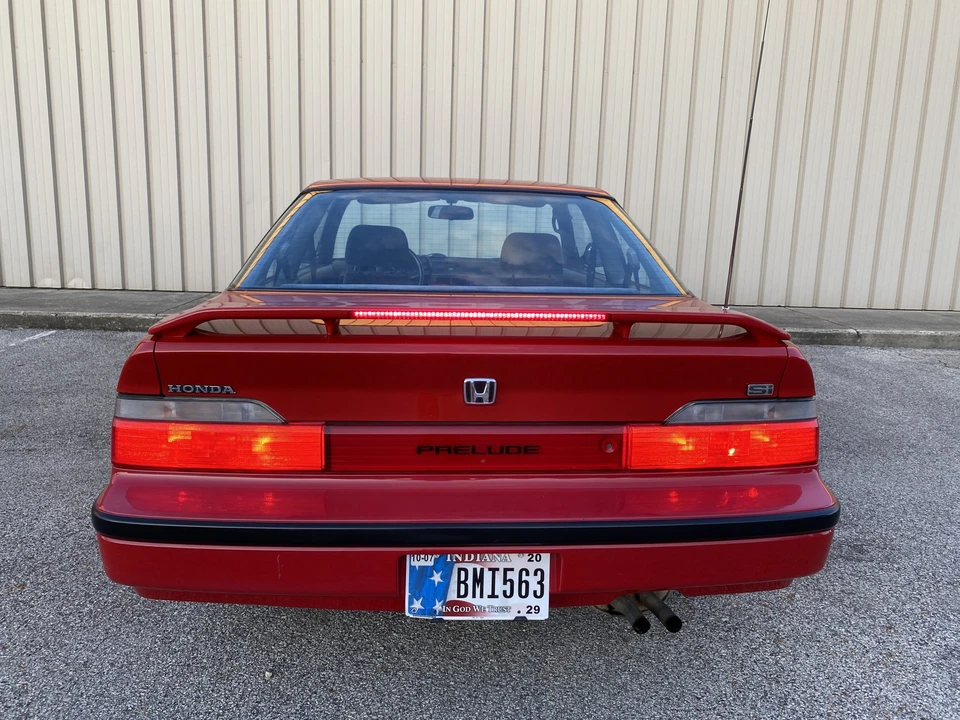 1990 Honda Prelude 3rd Gen - Image 9 of 31