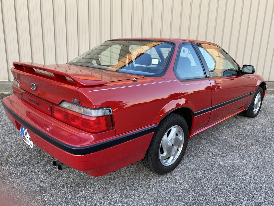 1990 Honda Prelude 3rd Gen - Image 10 of 31