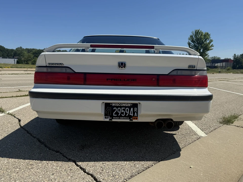 1990 Honda Prelude 3rd Gen - Image 4 of 31