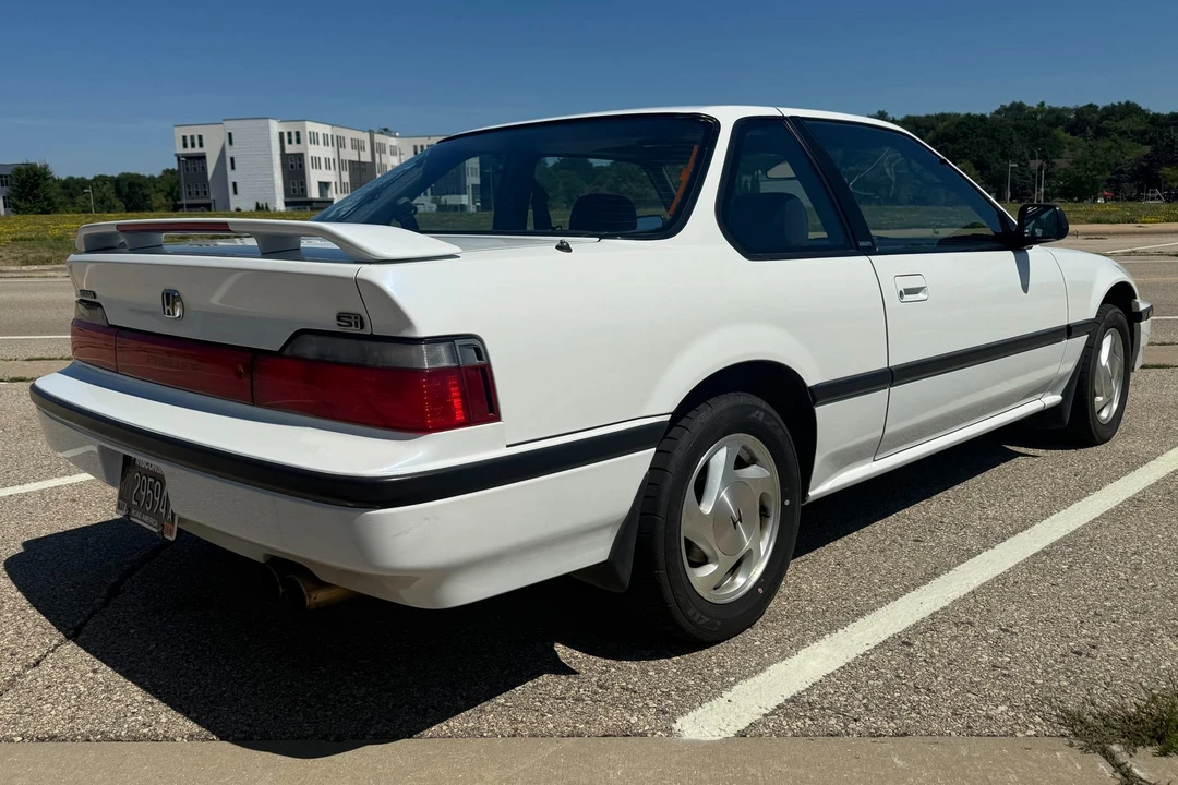 1990 Honda Prelude 3rd Gen - Image 5 of 31