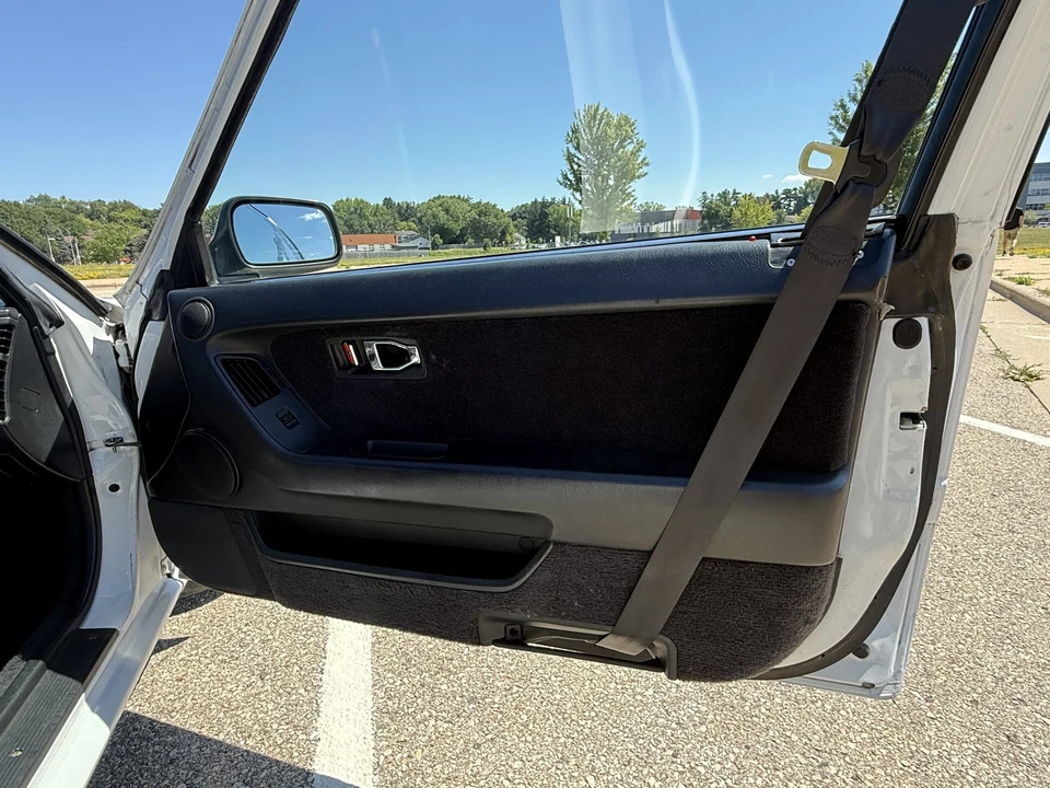 1990 Honda Prelude 3rd Gen - Image 27 of 31