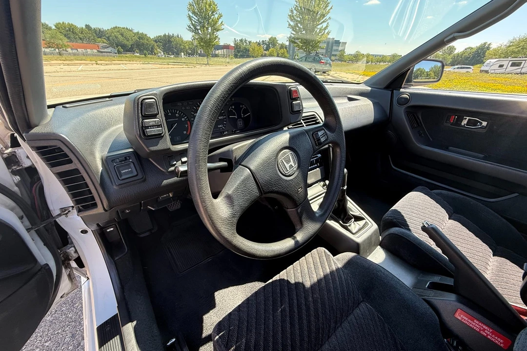 1990 Honda Prelude 3rd Gen - Image 18 of 31