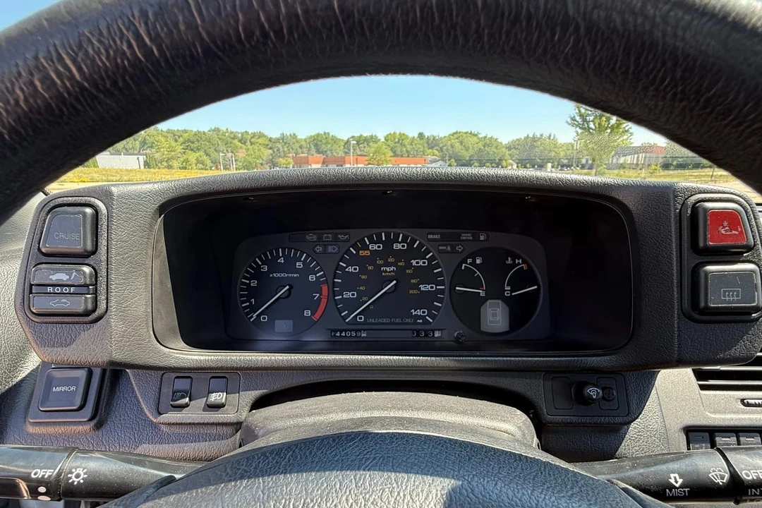 1990 Honda Prelude 3rd Gen - Image 23 of 31