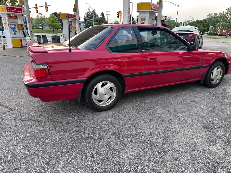 1990 Honda Prelude 3rd Gen - Image 4 of 9