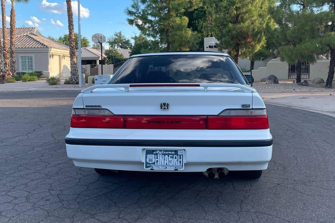 1990 Honda Prelude 3rd Gen - Image 5 of 31
