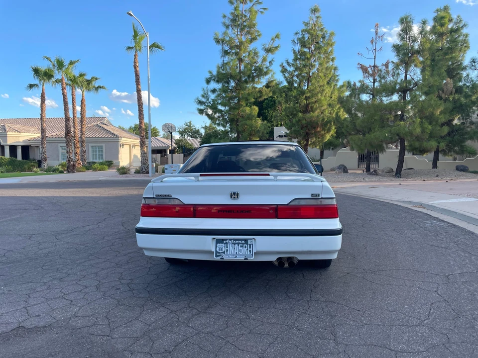 1990 Honda Prelude 3rd Gen - Image 16 of 31