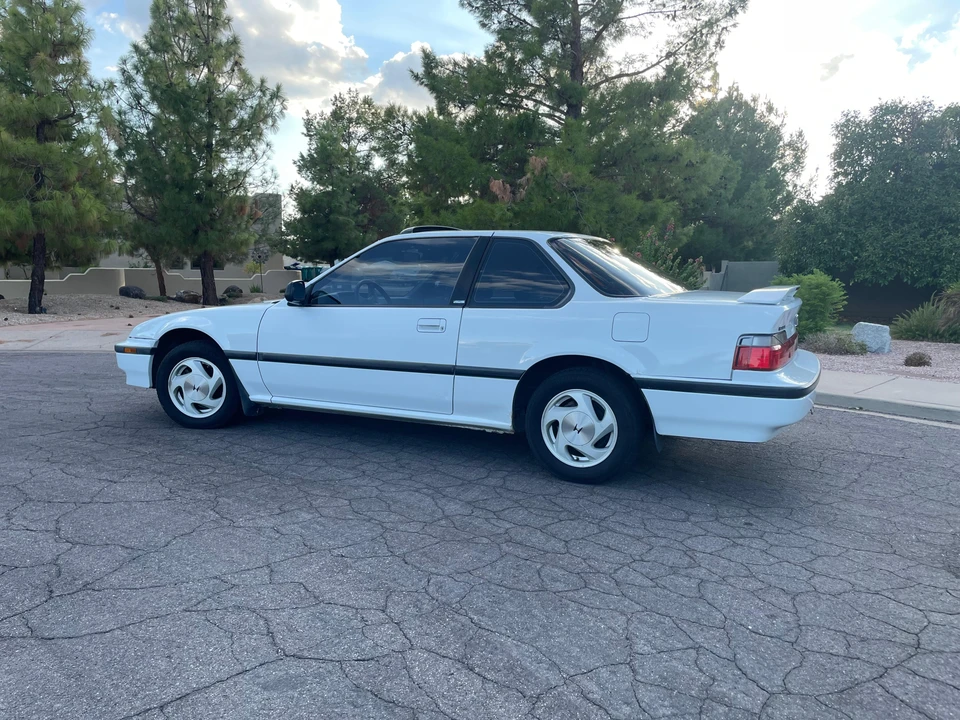 1990 Honda Prelude 3rd Gen - Image 11 of 31