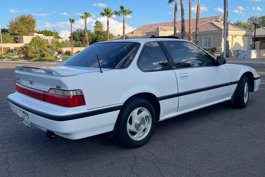 1990 Honda Prelude 3rd Gen - Image 4 of 31