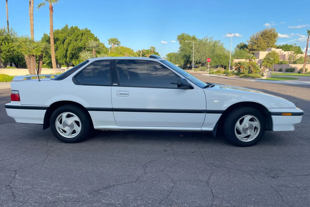 1990 Honda Prelude 3rd Gen - Image 3 of 31