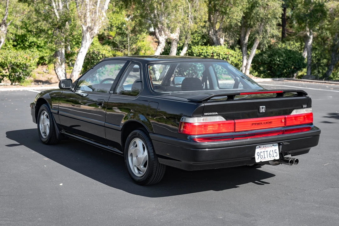 1990 Honda Prelude 2nd Gen - Image 4 of 31
