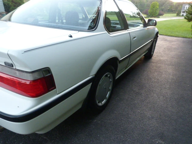 1990 Honda Prelude 3rd Gen - Image 11 of 31
