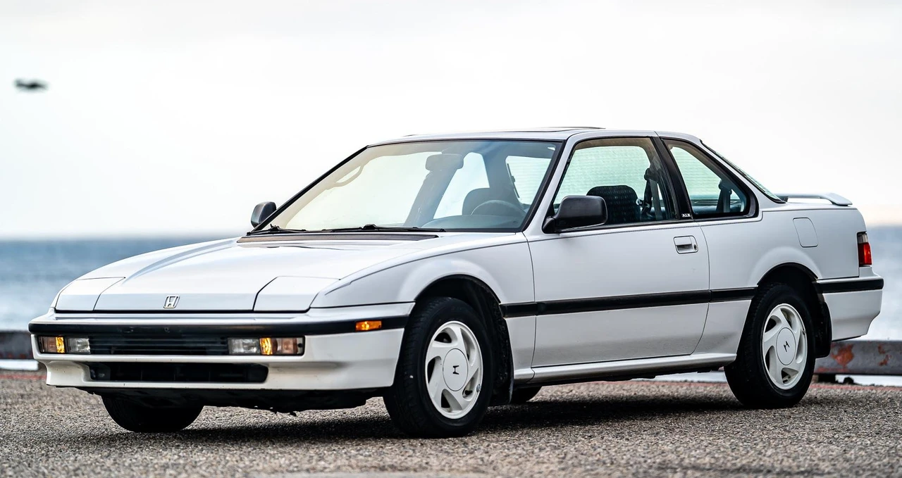 1990 Honda Prelude 3rd Gen - Image 10 of 31