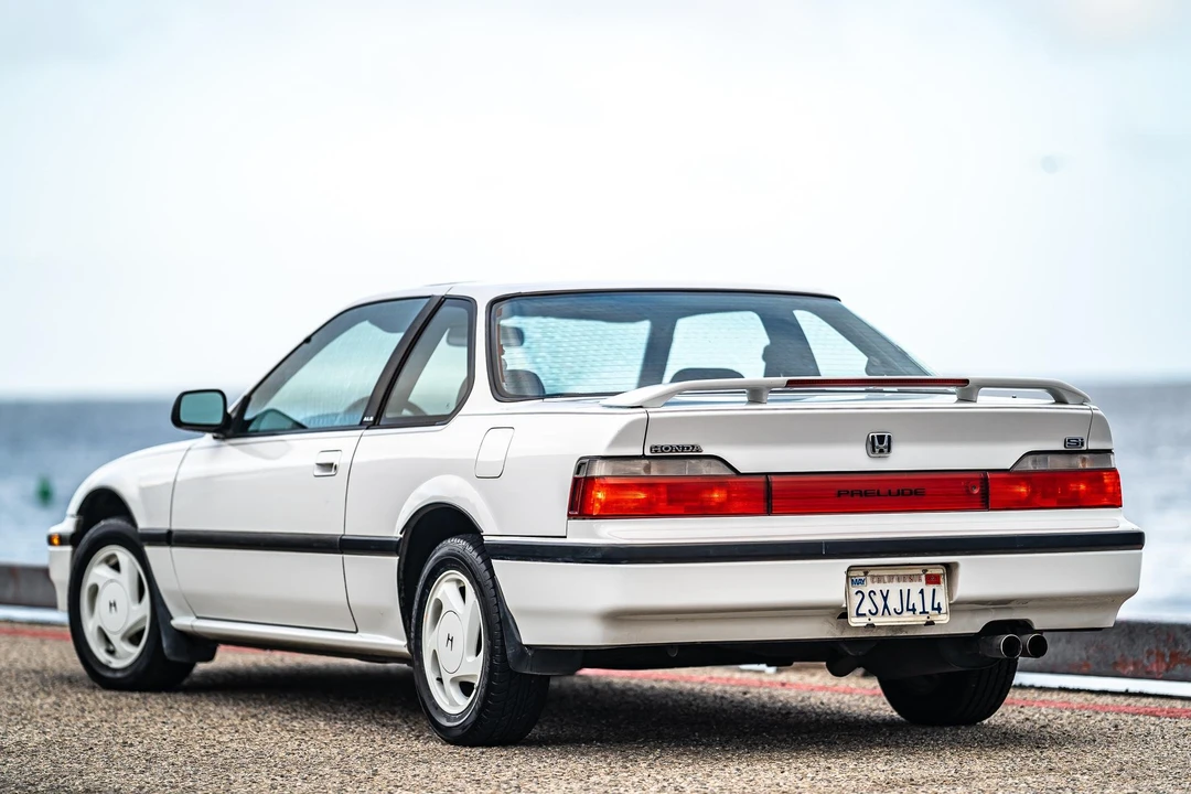 1990 Honda Prelude 3rd Gen - Image 4 of 31