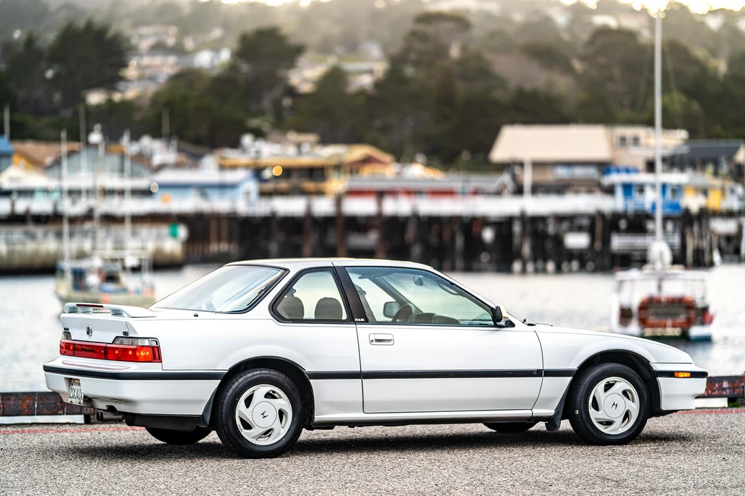 1990 Honda Prelude 3rd Gen - Image 19 of 31
