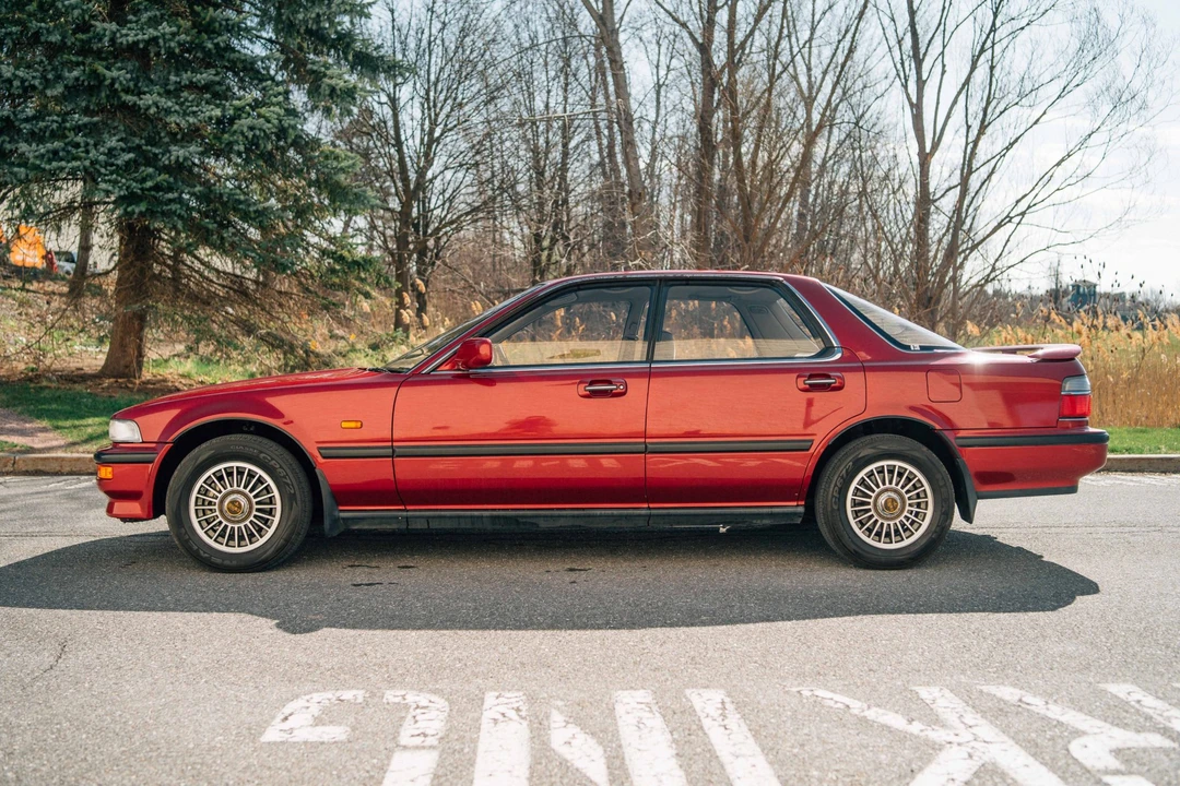 1990 Acura Vigor 3rd Gen - Image 7 of 31