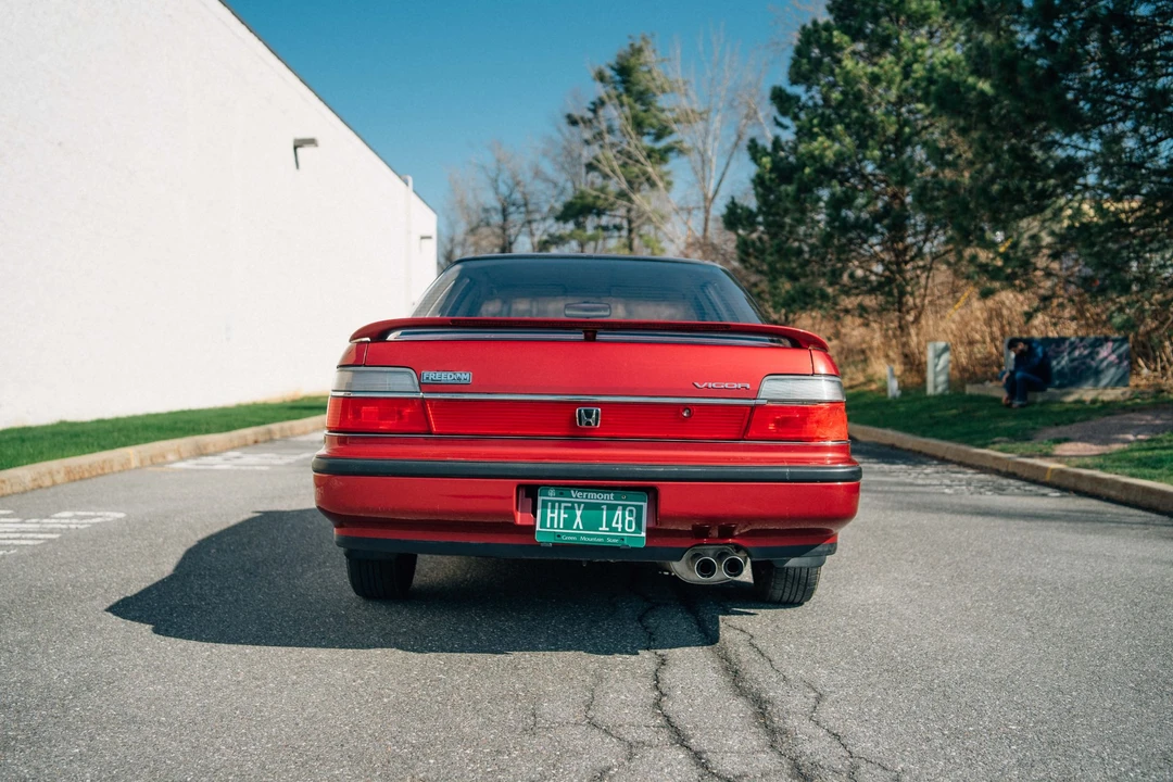 1990 Acura Vigor 3rd Gen - Image 9 of 31