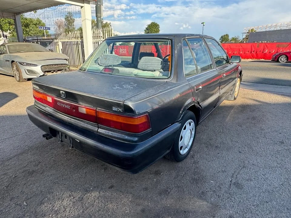 1990 Honda Civic 4th Gen - Image 4 of 16