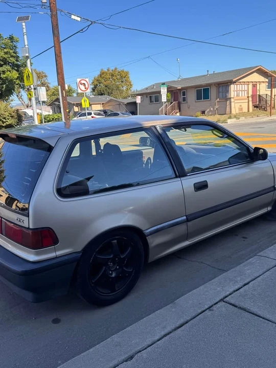 1990 Honda Civic 4th Gen - Image 2 of 7