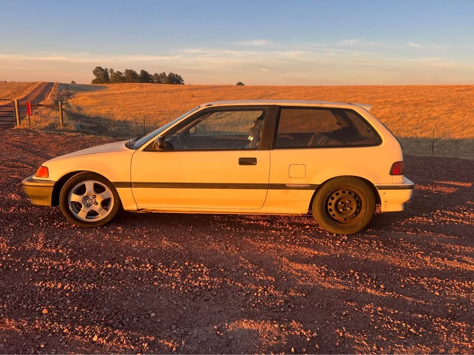 1990 Honda Civic 4th Gen - Image 6 of 17