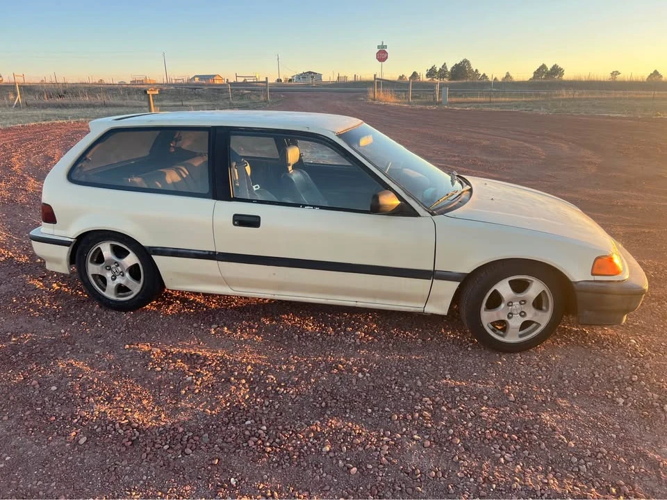 1990 Honda Civic 4th Gen - Image 4 of 17