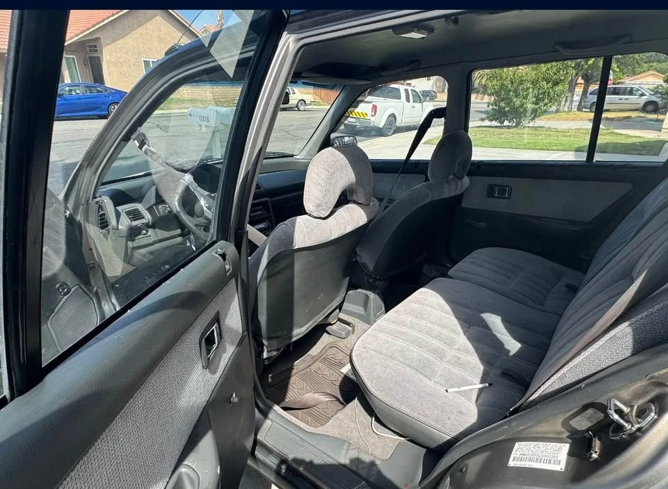 1990 Honda Civic 4th Gen - Image 4 of 8