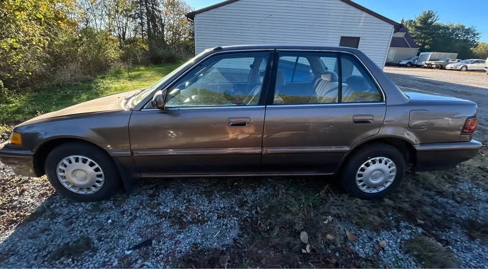 1990 Honda Civic 4th Gen - Image 2 of 4