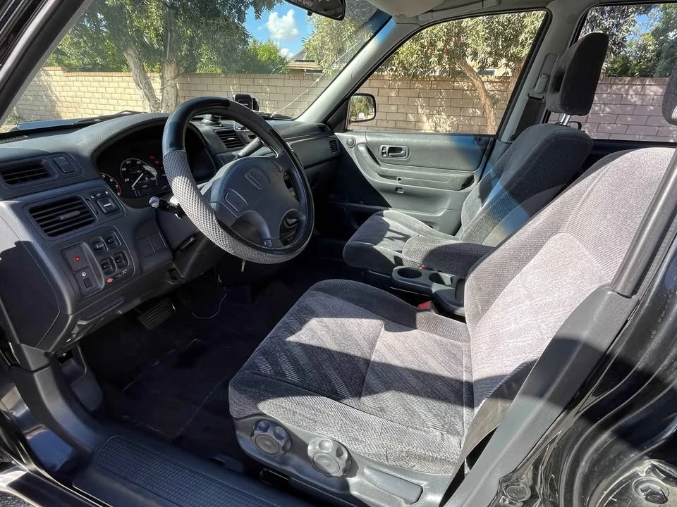 1990 Honda CR-V 1st Gen - Image 9 of 9