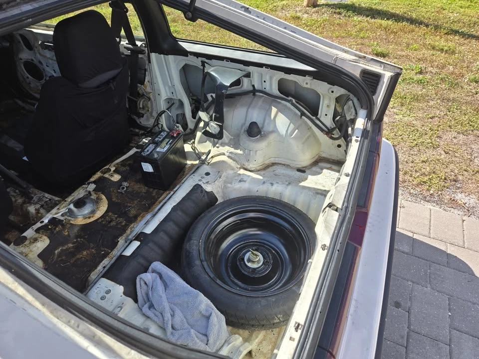 1990 Honda CR-X 2nd Gen - Image 7 of 10