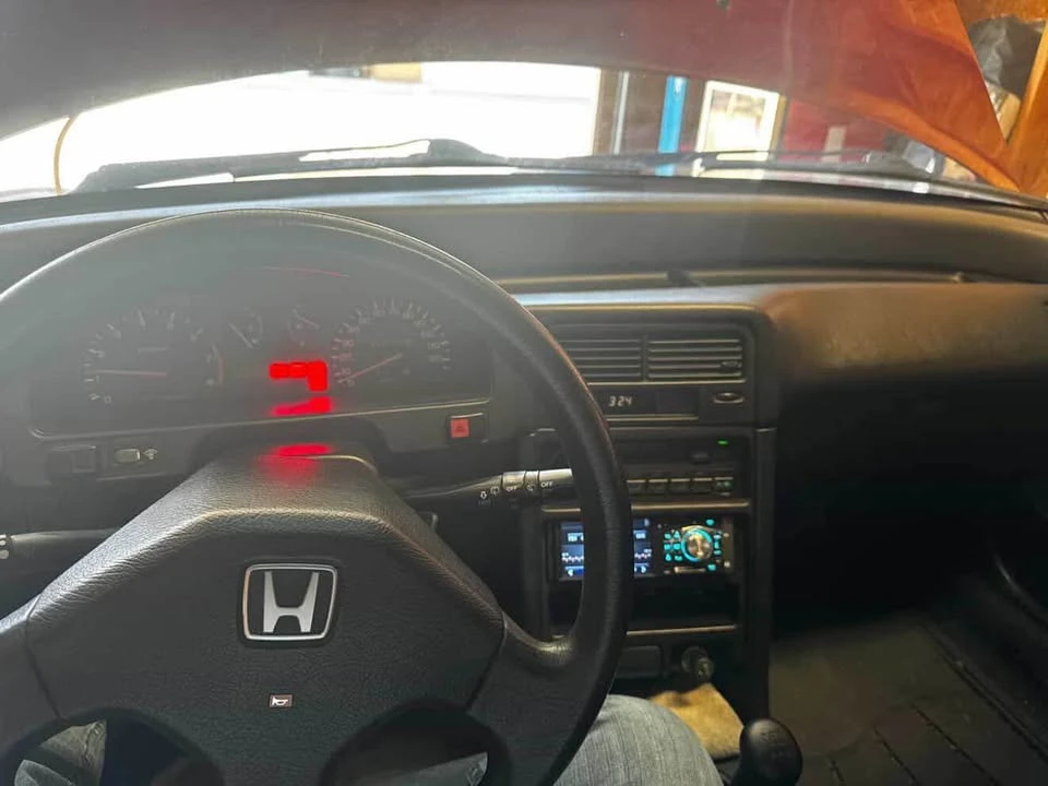 1990 Honda CR-X 2nd Gen - Image 4 of 4