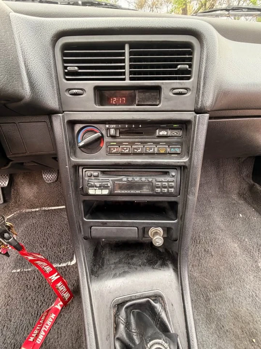 1990 Honda CR-X 2nd Gen - Image 11 of 17