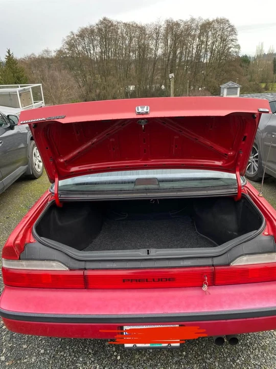 1990 Honda Prelude 3rd Gen - Image 9 of 18