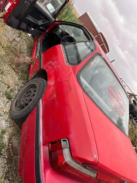 1990 Honda Prelude 3rd Gen - Image 2 of 6