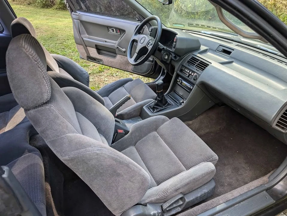1990 Honda Prelude 3rd Gen - Image 15 of 17