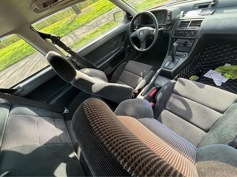 1990 Honda Prelude 3rd Gen - Image 4 of 16