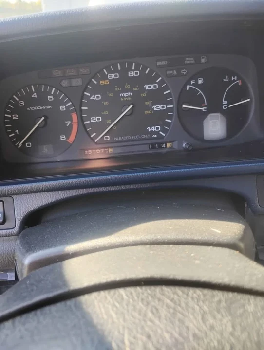 1990 Honda Prelude 3rd Gen - Image 10 of 11