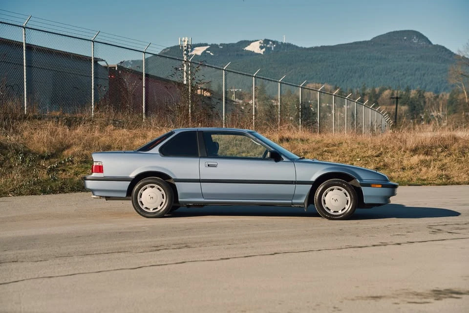 1990 Honda Prelude 3rd Gen - Image 9 of 20