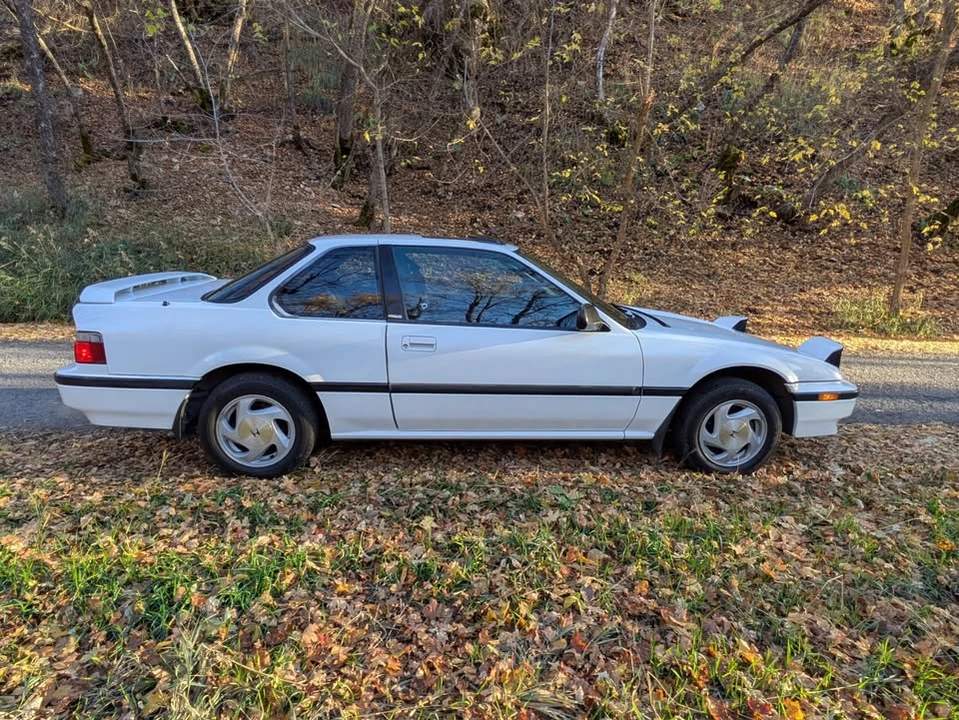 1990 Honda Prelude 3rd Gen - Image 5 of 20