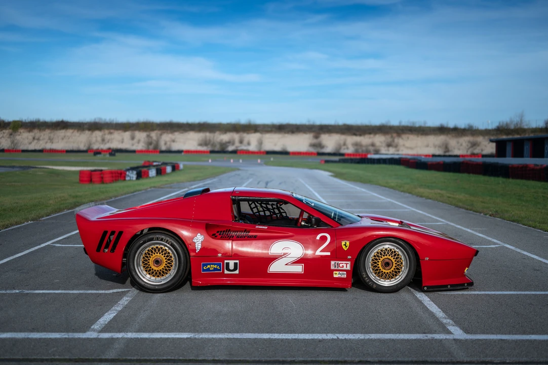 1990 Ferrari 308 - Image 2 of 31